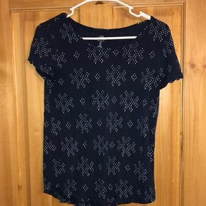 Gap shirt, size small